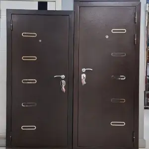 Дверь, Душанбе