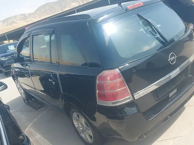 Opel Astra H