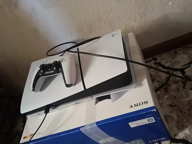 Игровая приставка Playstation 5 slim 1Tb, Душанбе