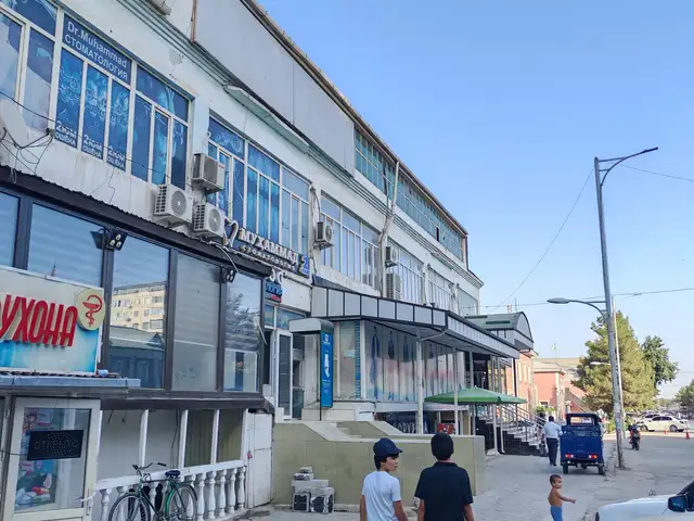 Помещение под свободное назначение, 100м², улица Норинов 7, Бохтар (Курғон-Теппа)