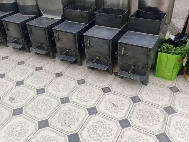 Печка, Канибадам