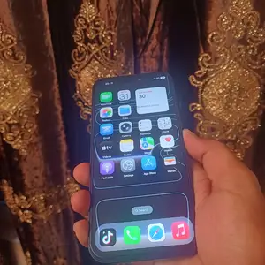 Apple iPhone 17 Pro Max, 512 gb, Silver дубликат, Турсунзаде