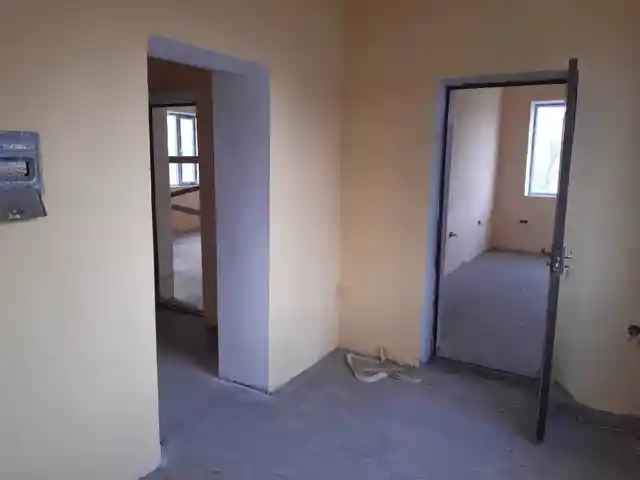 Помещение под промышленное назначение, 200м², куч. Р. Набиев (Политехникум), Душанбе