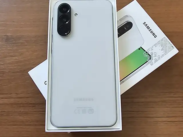 Samsung Galaxy А56 128/8Gb Dual sim 5G, Хуҷанд