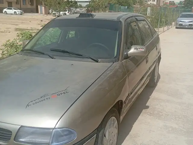 Opel Astra F