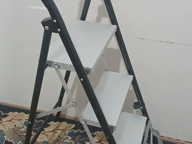 Стремянка, Душанбе