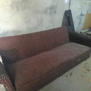 Диван раскладной, Бободжон Гафуров