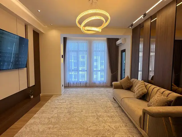3-комн. квартира, 8 этаж, 91 м², 33 микрорайон, Гуштфурушон, Душанбе