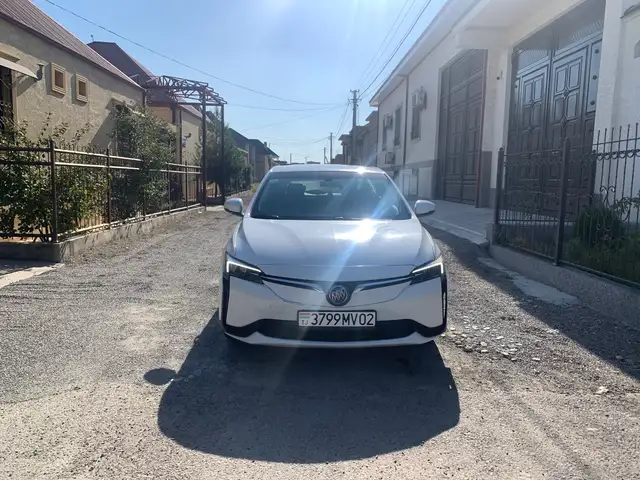 Buick Velite 6