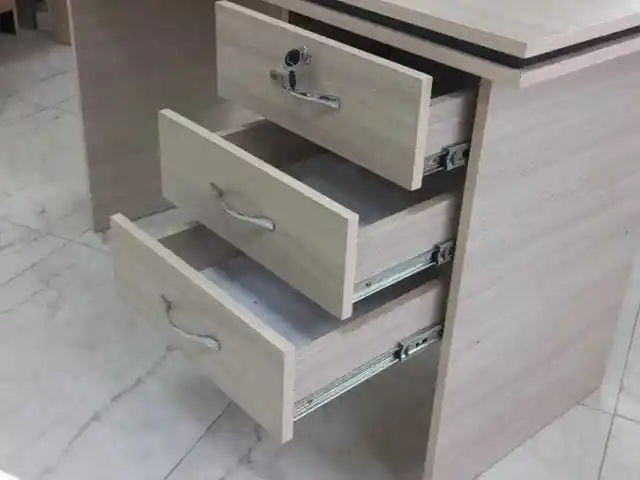 Стол для офиса, Душанбе