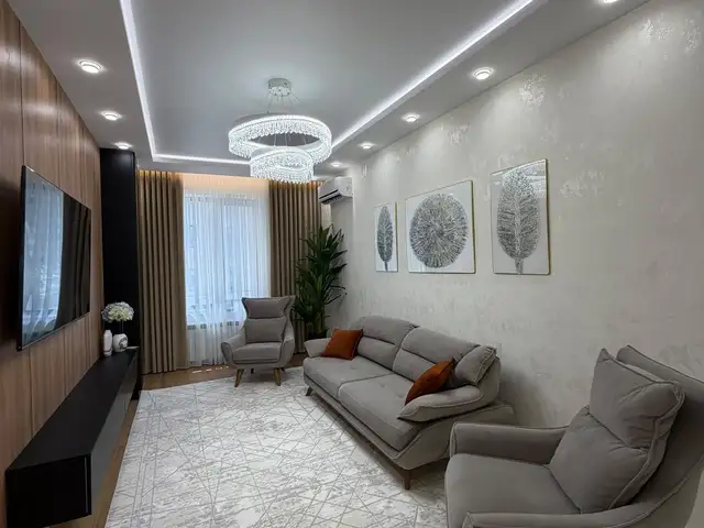 3-комн. квартира, 6 этаж, 100 м², Зелёный базар, Душанбе