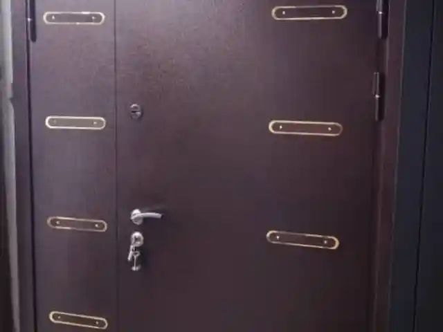 Входная дверь, Душанбе