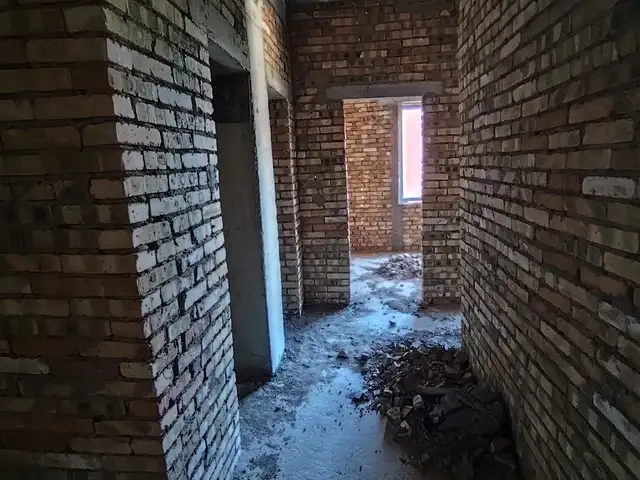 3-комн. квартира, 6 этаж, 65 м², 4 мкр, Турсунзаде