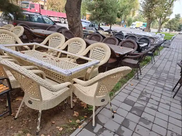 Стол и стулья, Душанбе