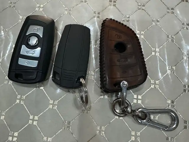 Ключи от BMW, Худжанд
