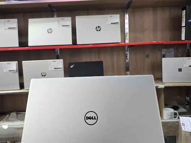 Dell xps 13 9350 model i7-6500U 4k, Душанбе