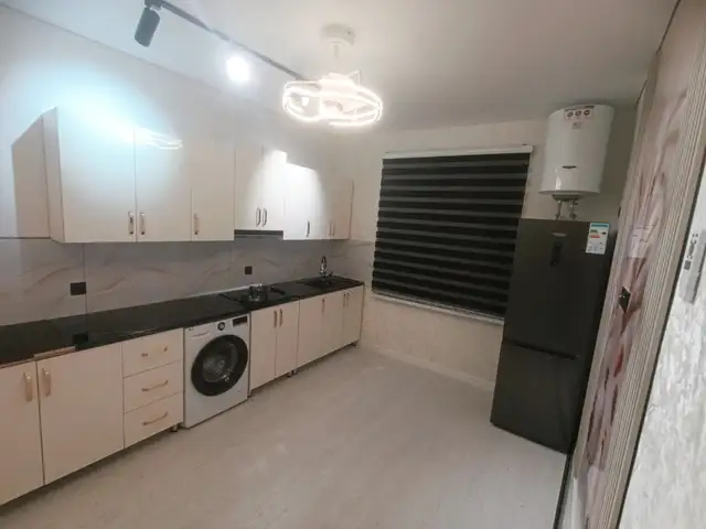 2-этажный, 4 комнатный дом, 80 м², Дехи Боло, Душанбе