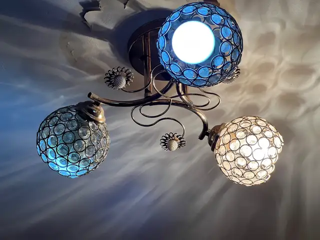 Люстра, Душанбе