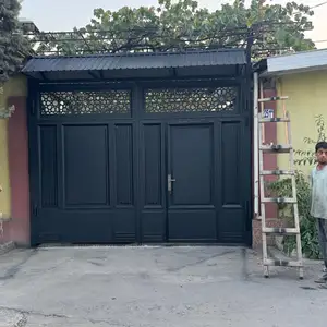 Дарвоза, Душанбе