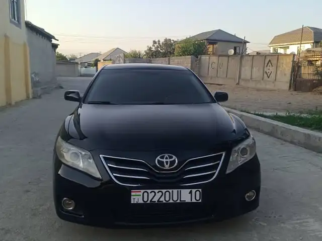 Toyota Carina II