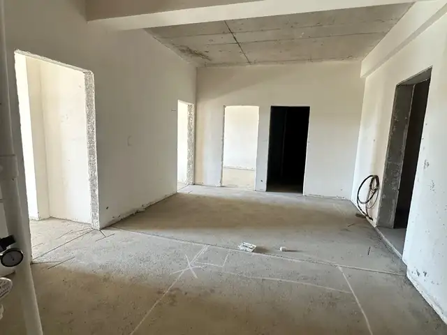 2-комн. квартира, 4 этаж, 74 м², 13мкр, Хуҷанд