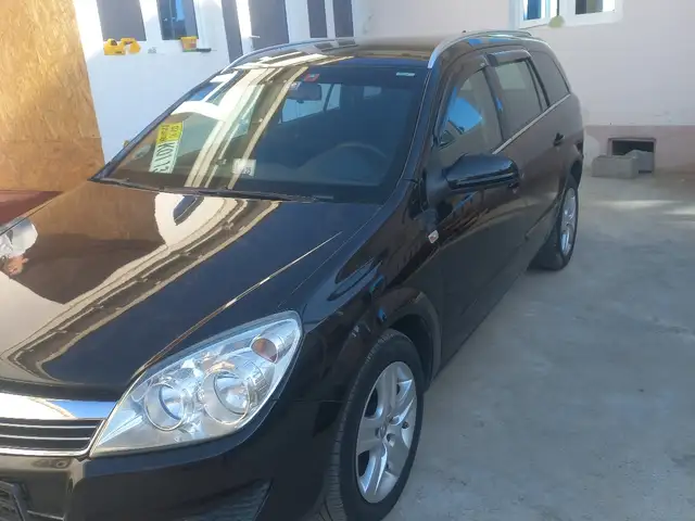Opel Astra H