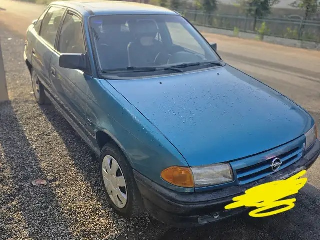 Opel Astra F