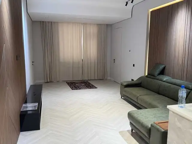 2-комн. квартира, 12 этаж, 66м², Шоҳмансур, на против Султанбей, около Душанбе Сити банк, Душанбе
