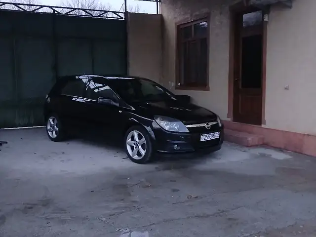 Opel Astra H