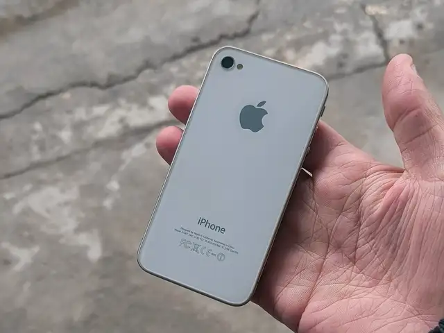 Apple iPhone 4s, 16 gb, Душанбе