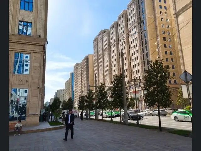 3-комн. квартира, 11 этаж, 85м², Поворот аэропорт, айни 65, пеши доми додопица, Душанбе