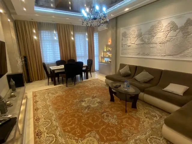 2-комн. квартира, 8 этаж, 110м², И. Сомони, Душанбе