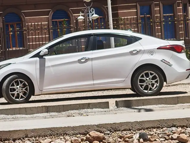 Hyundai Avante