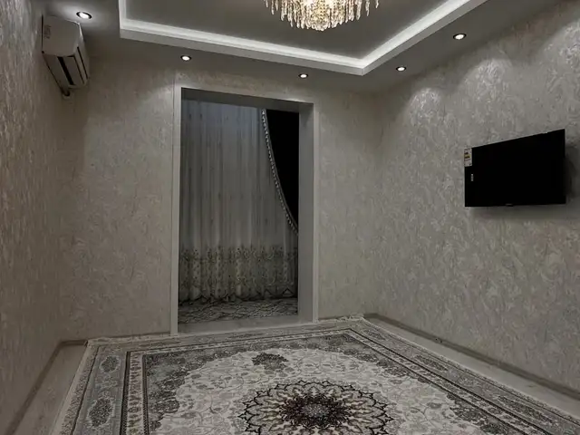 Ковер/Колин/Ковёр, Душанбе