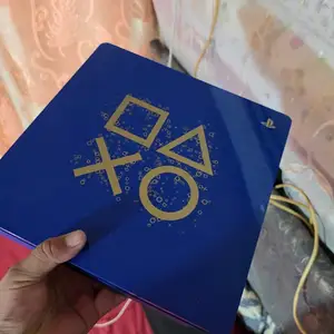 Игровая приставка PS4 Slim Limited edition, Душанбе
