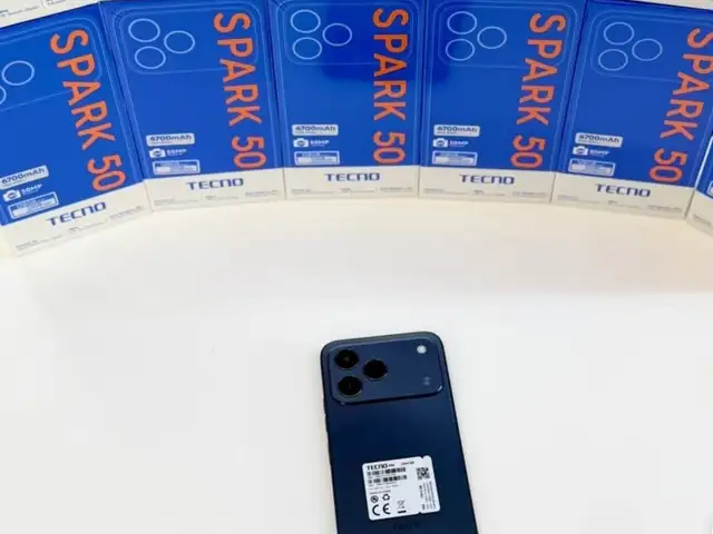 Tecno Spark 50 8/256Gb 6700Мач Global Version, Душанбе