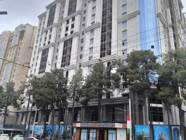 2-комн. квартира, 18 этаж, 87 м², Шохмансур, Садбарг, на против Вайкики, Душанбе