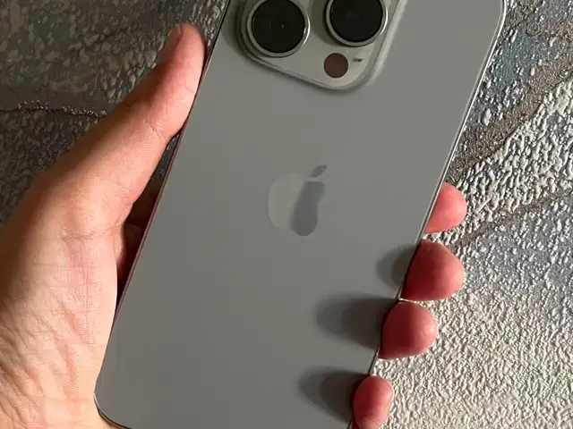 Apple iPhone 15 Pro, 128 gb, Natural Titanium, Душанбе