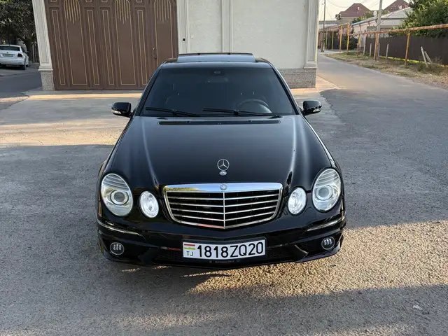 Mercedes-Benz E class