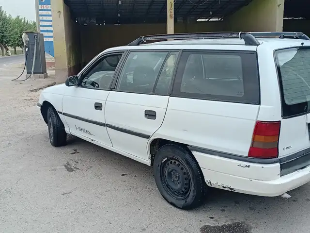 Opel Astra F
