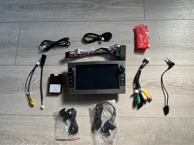Монитор android Zafira B Astra h 4+64Gb, Худжанд