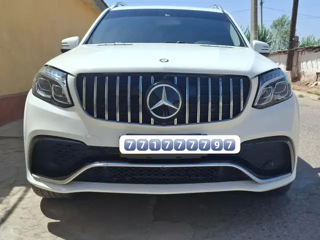 Mercedes-Benz CLS class