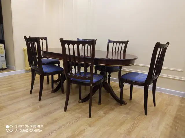 Стол со стульями, Душанбе