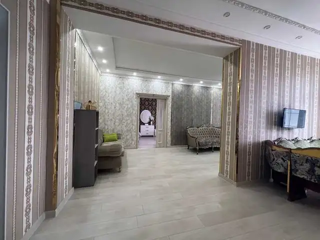 2-комн. квартира, 16 этаж, 90м², Шохмансур Гранд отель, Душанбе