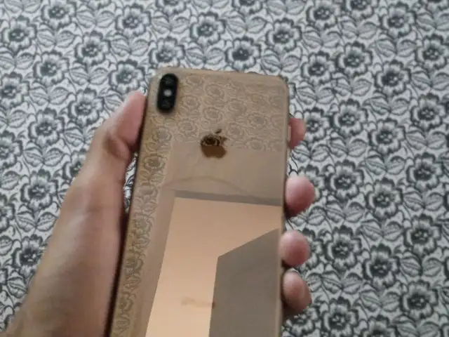 Apple iPhone Xs Max, 64 gb, Gold, Ҳамадонӣ