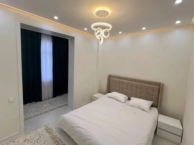 3-комн. квартира, 6 этаж, 87м², 82мкр, Душанбе