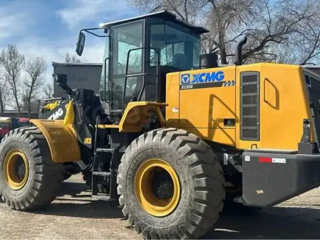 Мехлопата XCMG 956 3 Куба, Душанбе