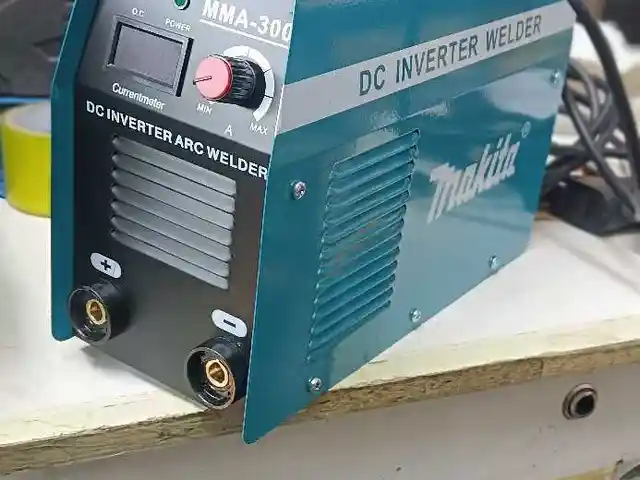 Сварочный аппарат Makita 300a, Душанбе