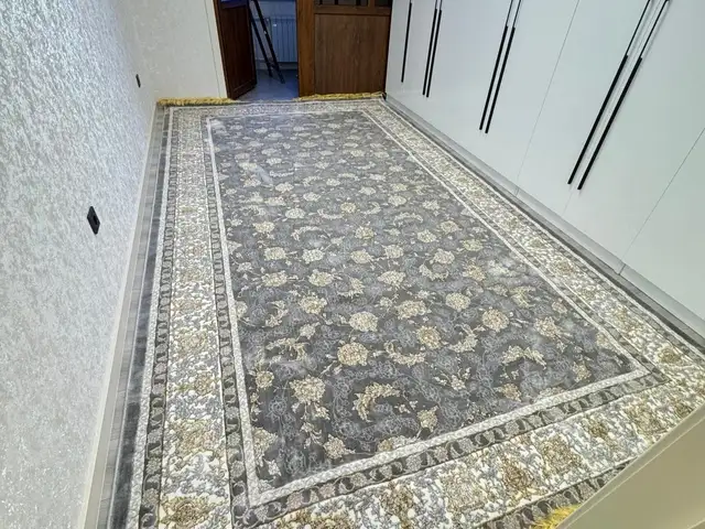 Колин, Душанбе