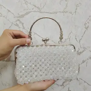 Клатч из хрустальных бусин, Хуҷанд